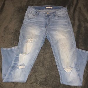 Distressed Daytrip Jeans